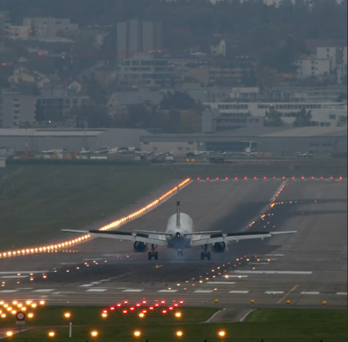 Impacto de la Demora en la Entrega de Aviones por Parte de Boeing y Airbus en la Conectividad Aérea de Chile