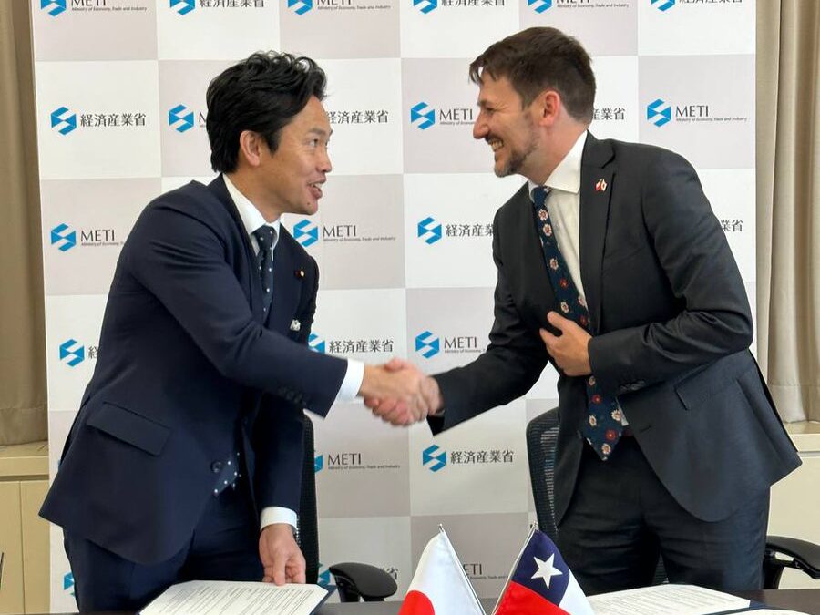 Chile y Japón Forjan una Alianza para la Transición Energética: Un Acuerdo Estratégico para el Futuro Sostenible